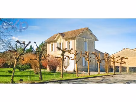 33570 - grand-saint-émilionnais-ancien presbytère à potentiel