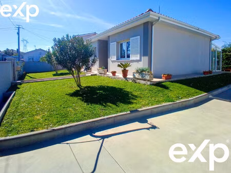 33560-plain-pied 5 pieces rénové - 3 chambres-garages-parkings