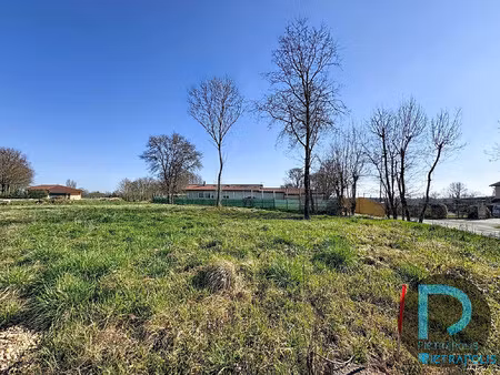 achat terrain 783m² perrex 01540