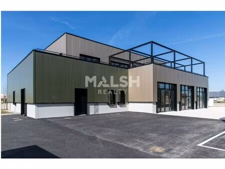 achat local commercial 473m²