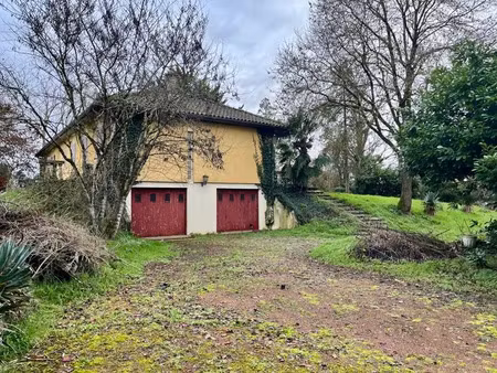 vente maison 7 pièces 131 m² à amuré (79210)  129 600 €