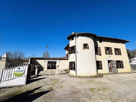 vente maison 12 pièces 420 m² prat-bonrepaux (09160)