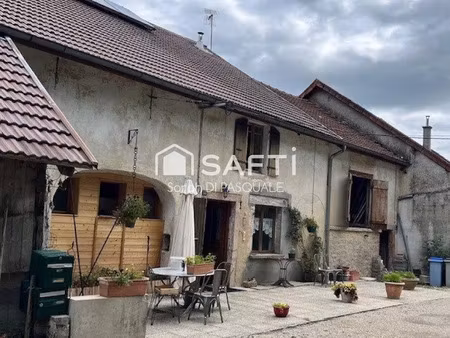 vente maison 6 pièces 130 m² à chatillon (39130)  150 000 €