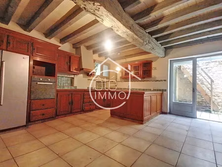 vente maison 8 pièces 257 m² à sainte-foy-la-grande (33220)  180 000 €
