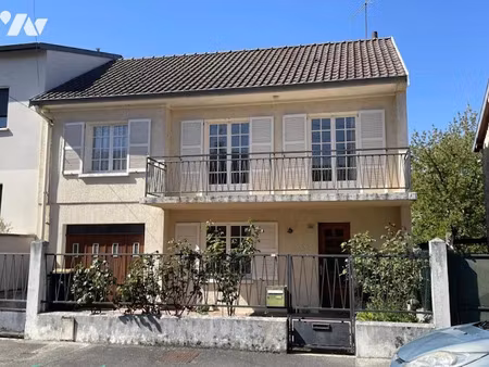 vente maison 6 pièces 100 m² à chalons-en-champagne (51000)  174 120 €