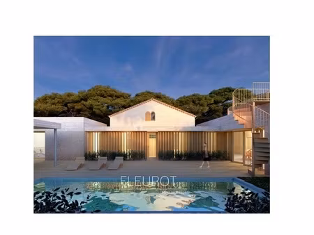 villa t3 / terrain de 1380 m² proche calanques / parc du mugel /