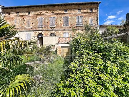 bouloc - immeuble 15 pièce(s) 548 m2
