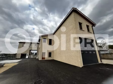 local professionnel a louer