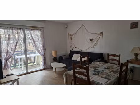 location appartement 2 pièces 44m² st laurent medoc 33112