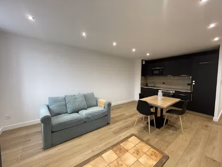 location appartement 2 pièces 52m² st jean pied de port 64220