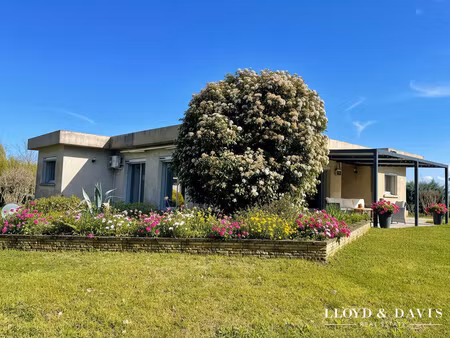 maison d'architecte t5 avec sous-sol intégral