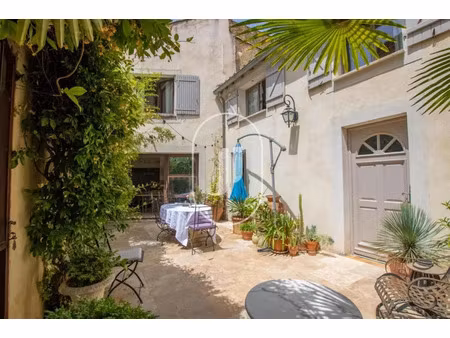 vente propriété 10 pièces 164 m² à rochefort-du-gard (30650)  420 000 €