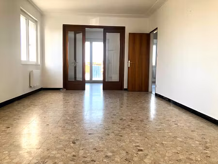 location appartement 3 pièces  82.00m²  saint