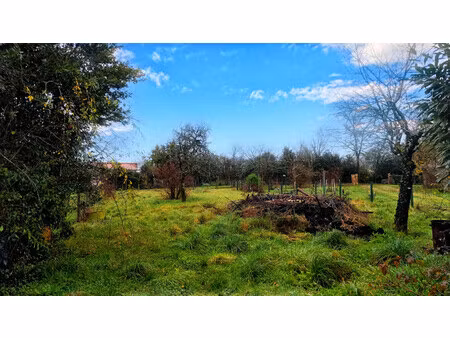 maison à vendre à champagne-mouton (16350) - charente