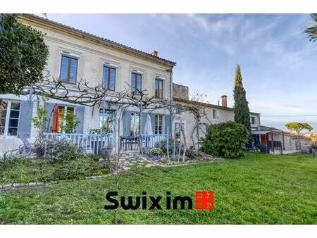 maison de luxe de 10 pièces en vente à saint-estèphe  france
