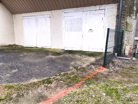 local commercial 2 pièces - 100 m²