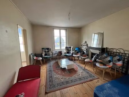 vente immeuble descartes (37160)