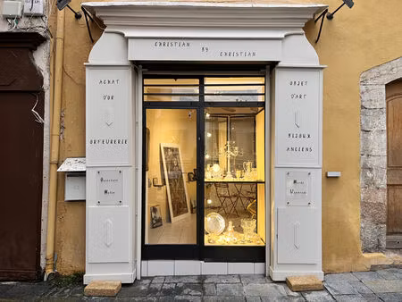 vente autres 13m2 hyères 83400 - 55200 € - surface privée