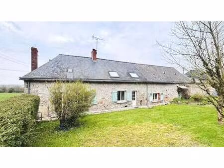 vente maison à juvigné (53380) : à vendre / 115m² juvigné