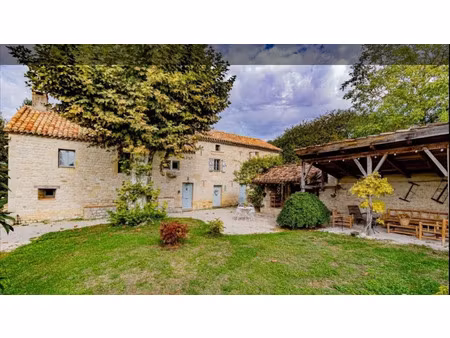 vente maison 5 pièces 200 m² à labarthe (82220)  399 000 €