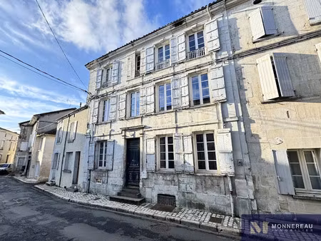 vente maison 8 pièces 206 m² à barbezieux-saint-hilaire (16300)  230 000 €