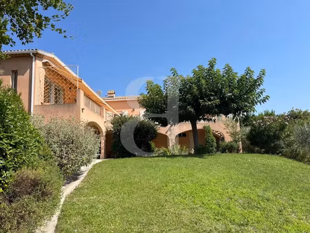 vente villa 9 pièces 228 m² à flassan (84410)  650 000 €