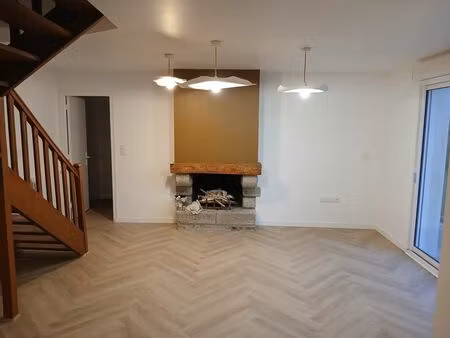 location maison 6 pièces 114 m² à séné (56860)