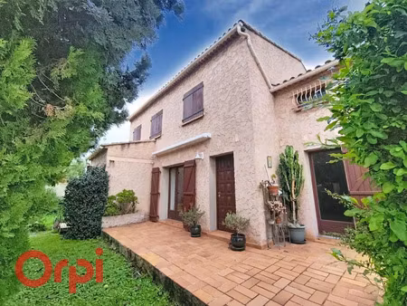 vente maison 6 pièces 151 m² à six-fours-les-plages (83140)  599 000 €