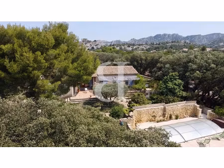vente villa 5 pièces 148 m² à aureille (13930)  553 000 €