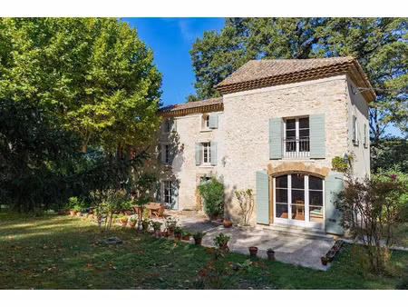 vente maison 7 pièces 255 m² à beaumes-de-venise (84190)  948 000 €