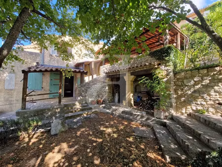 vente maison 11 pièces 354 m² à nyons (26110)  705 000 €