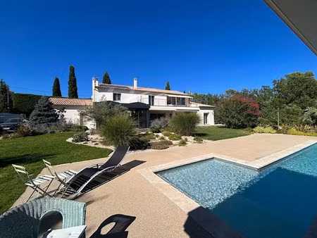 vente maison 8 pièces 271 m² à néoules (83136)  795 000 €