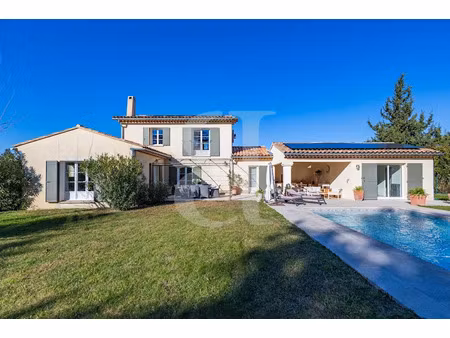 vente villa 6 pièces 175 m² à saumane-de-vaucluse (84800)  1 070 000 €