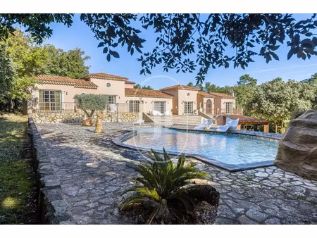 vente villa 7 pièces 240 m² à saint-laurent-des-arbres (30126)  890 000 €