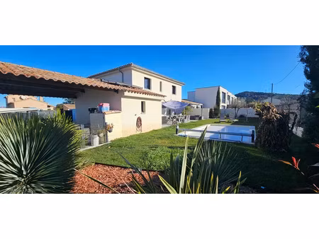 vente maison 5 pièces 138 m² à oraison (04700)  647 000 €