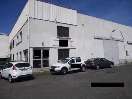 location commerce 390 m² à clermont-ferrand (63000)