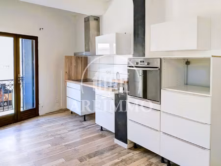 appartement / maison de type 2 de 48 m2 avec garage de 23 m2