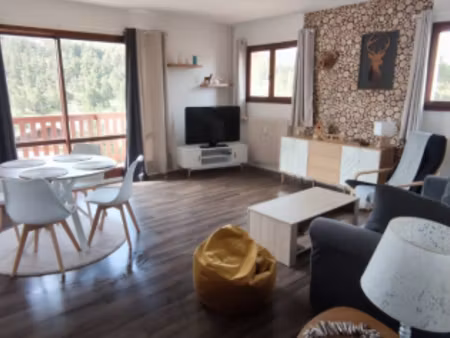 vente appartement 2 pièces 50 m² à gréolières (06620)  138 000 €