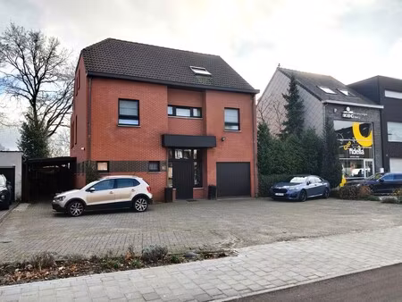 commercieel te huur in sint-job-in-'t-goor