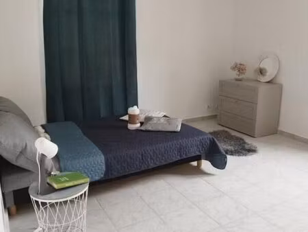 location appartement 1 pièce 33 m² à montereau-fault-yonne (77130)