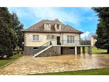 maison saint-rémy-des-monts 110 m² t-4 à vendre  159 750 €