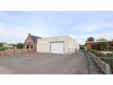 volledig uitgeruste loods van 260 m² – ideaal voor ondern...