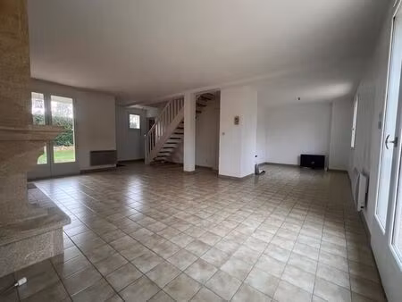 vente maison 6 pièces 110 m² thoiry (78770)