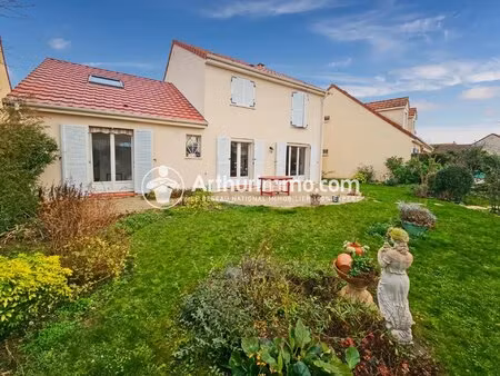 maison 7 pièces 156m² saint-pierre-du-perray