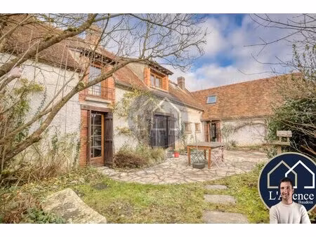 maison de charme de 130 m² - 4 chambres - terrain 778 m²