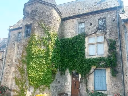propriété 6 pièces 180 m²
