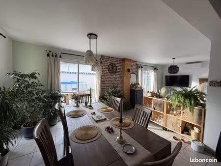 villa 5 pièces 95 m²