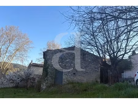 vente terrain 888 m² à vaison-la-romaine (84110)  185 640 €