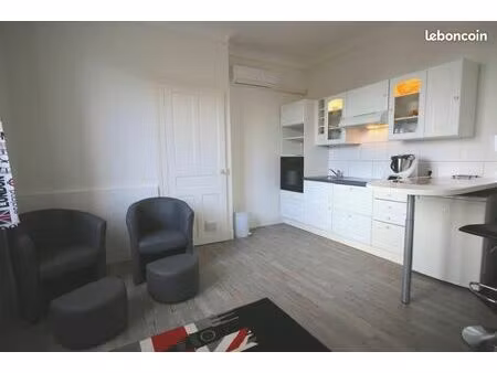 f2 meublé parking cour pac ll