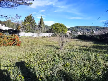vente terrain 800 m² à villecroze (83690)  118 000 €